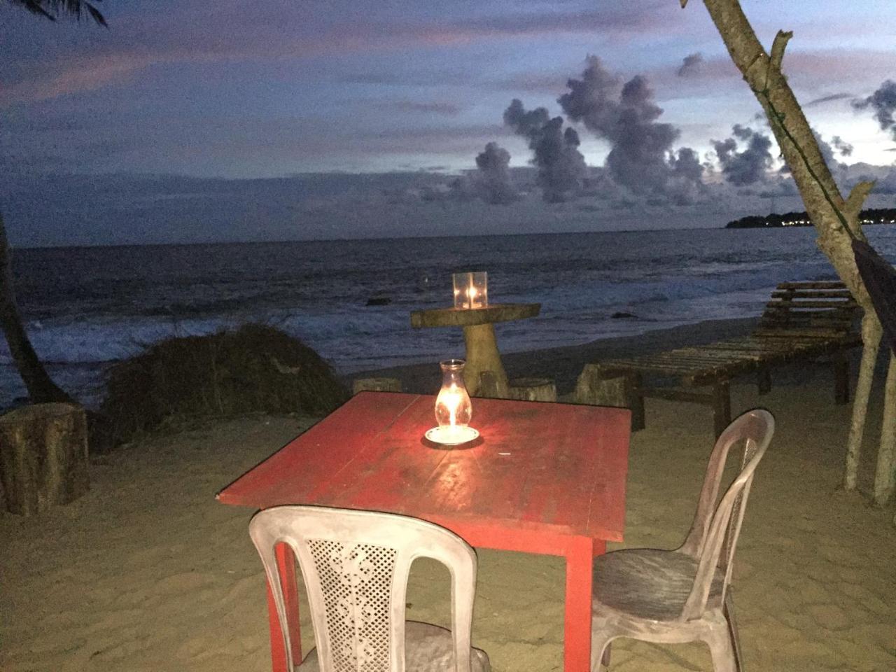 Aloha Beach Resort Tangalle Eksteriør billede