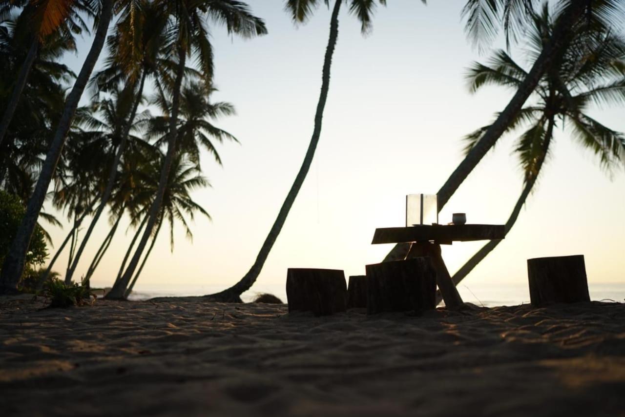 Aloha Beach Resort Tangalle Eksteriør billede