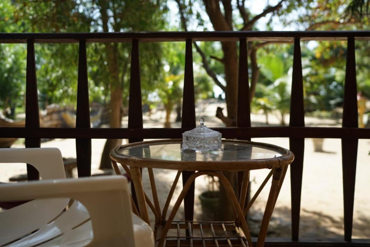 Aloha Beach Resort Tangalle Eksteriør billede